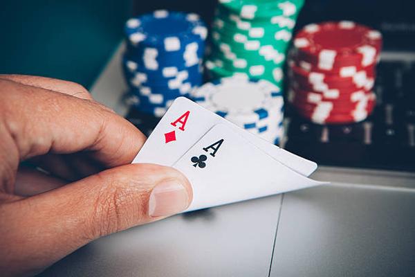 Explore Traditional Table Games through a Singapore online casino Site for Players